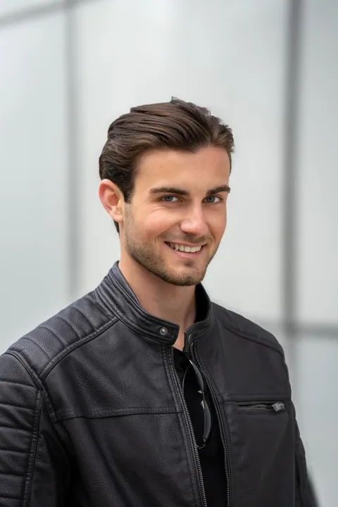 2. Bild von Laurent L. aus seiner Sedcard