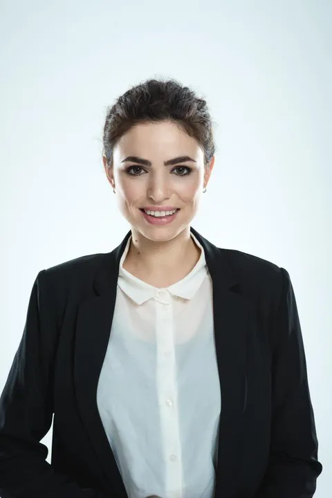 3. Bild von Yasemin Y. aus seiner Sedcard