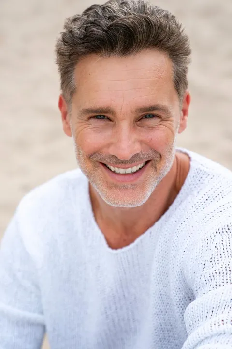 Patrick G. ist ein männliches Best Ager Model mit blauen Augen und braunen Haaren aus Frankfurt
