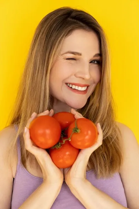 Myriel B. ist ein weibliches Actors Model mit grünen Augen und dunkelblonden Haaren aus Stuttgart