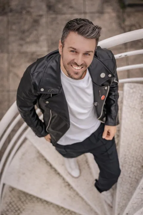 4. Bild von Konstantinos K. aus seiner Sedcard
