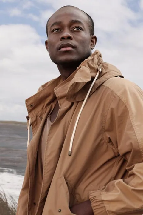 10. Bild von Ndumbe N. aus seiner Sedcard