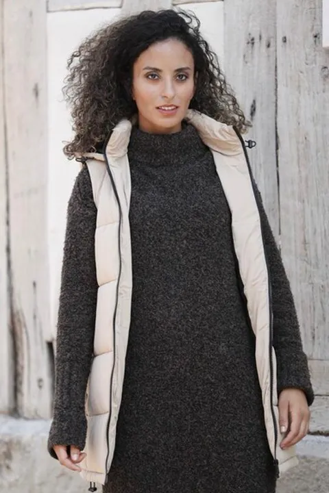 18. Bild von Nabila N. aus seiner Sedcard