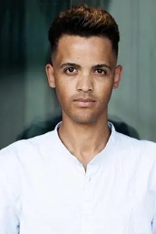5. Bild von Ismael I. aus seiner Sedcard