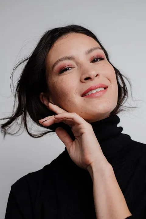 Elisabeth  T. ist ein weibliches Commercials Model mit braunen Augen und dunkelbraunen Haaren aus Stuttgart