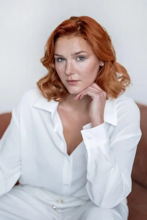 3. Bild von Viktoria V. aus seiner Sedcard