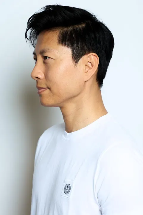 14. Bild von Ji Ho J. aus seiner Sedcard