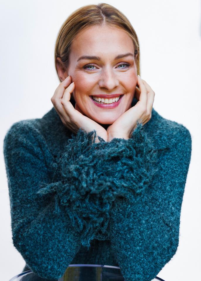 2. Bild von Alexandra A. aus seiner Sedcard