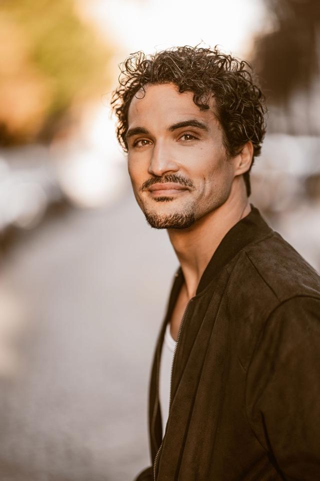 16. Bild von Ibrahim I. aus seiner Sedcard