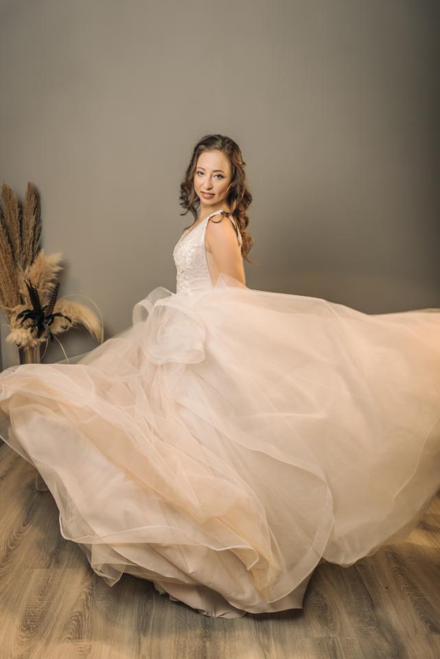 12. Bild von Tatjana T. aus seiner Sedcard