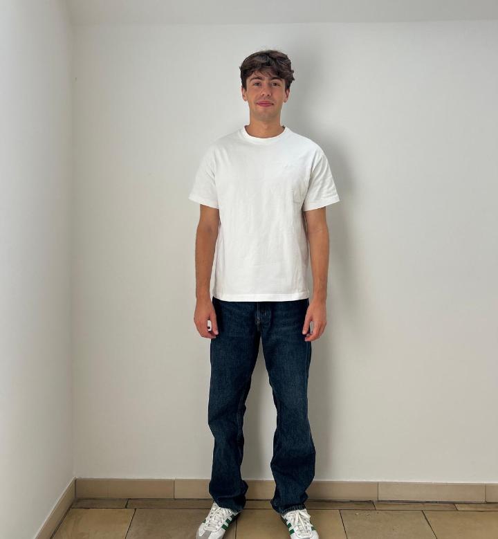 11. Bild von Jonathan J. aus seiner Sedcard