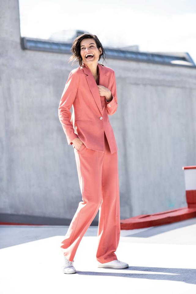 8. Bild von Petra P. aus seiner Sedcard