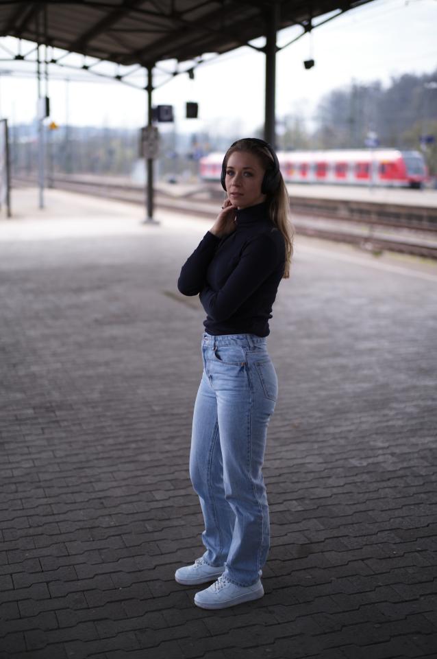 2. Bild von Selina S. aus seiner Sedcard