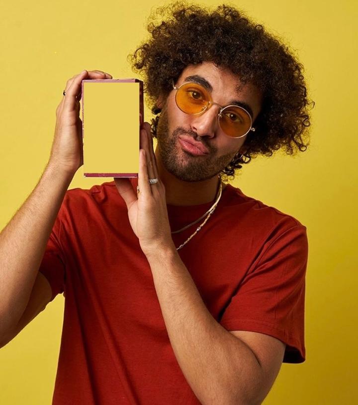 Kaan A. ist ein männliches Fashion Model mit braunen Augen und dunkelbraunen Haaren aus München