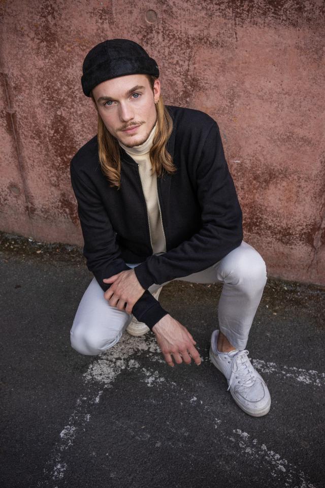 7. Bild von Maximilian M. aus seiner Sedcard