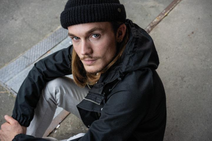 6. Bild von Maximilian M. aus seiner Sedcard