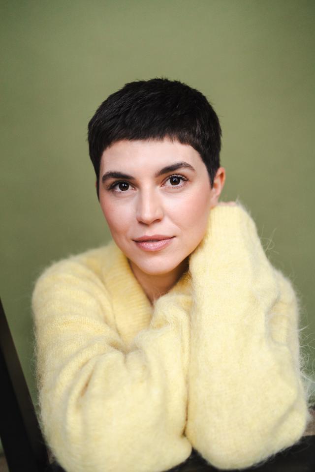 2. Bild von Laura L. aus seiner Sedcard