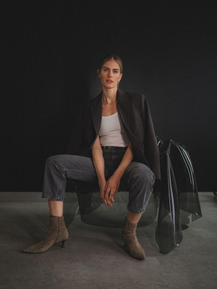 6. Bild von Farina F. aus seiner Sedcard