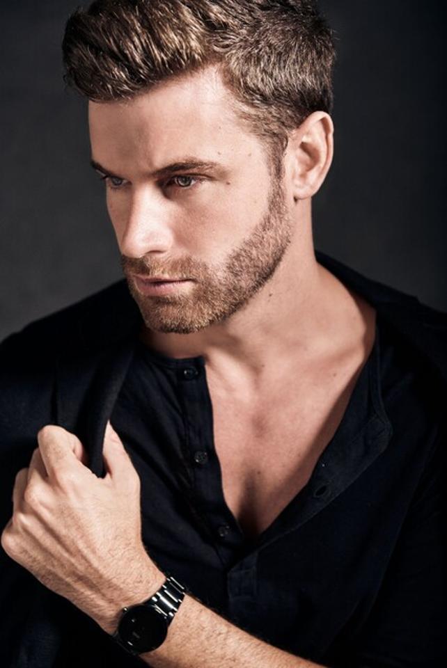 14. Bild von Manuel M. aus seiner Sedcard