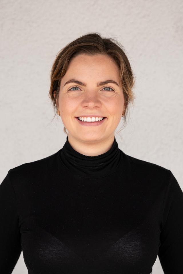 2. Bild von Leonie L. aus seiner Sedcard