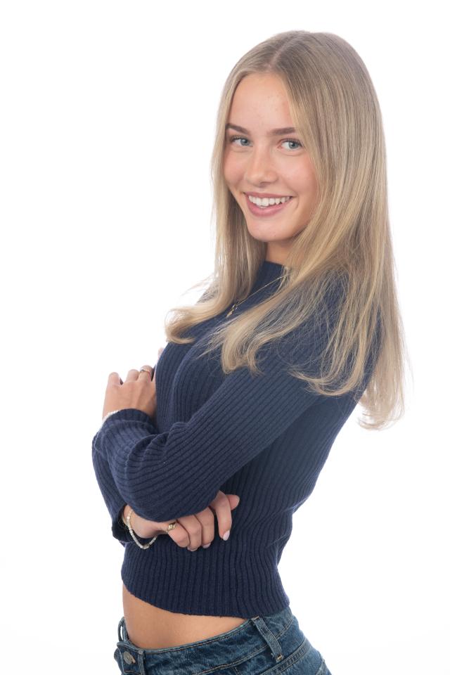 6. Bild von Vivien V. aus seiner Sedcard