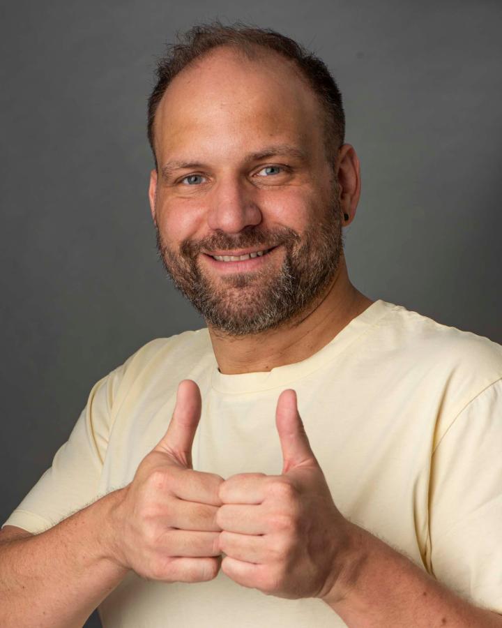 4. Bild von Manuel M. aus seiner Sedcard