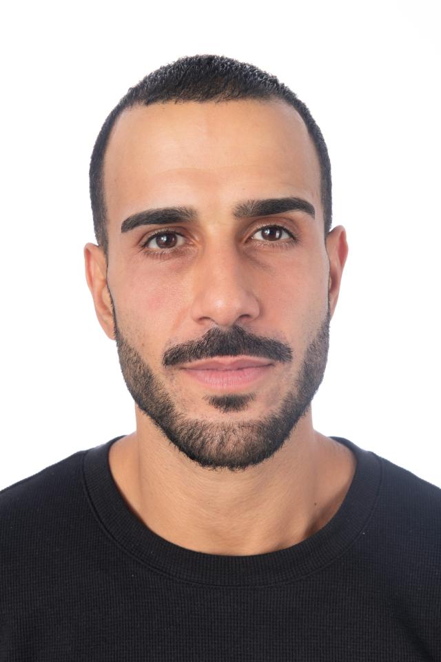 2. Bild von Basel B. aus seiner Sedcard