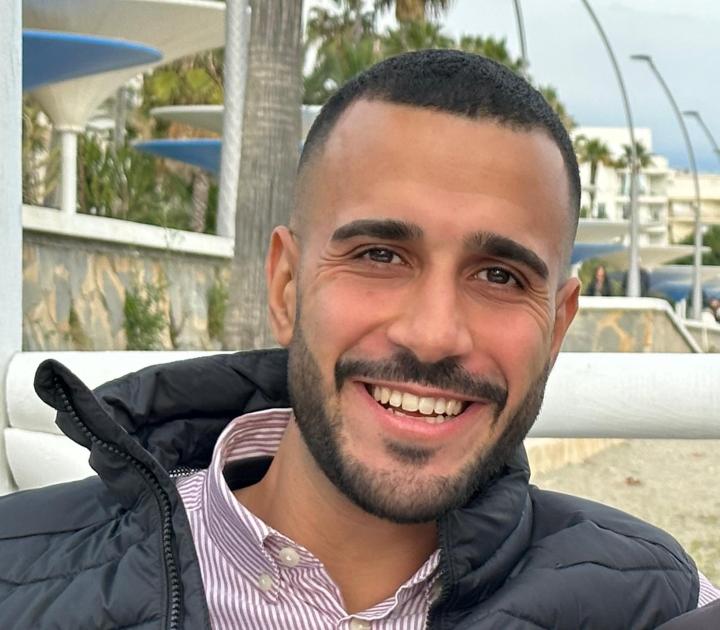 11. Bild von Basel B. aus seiner Sedcard