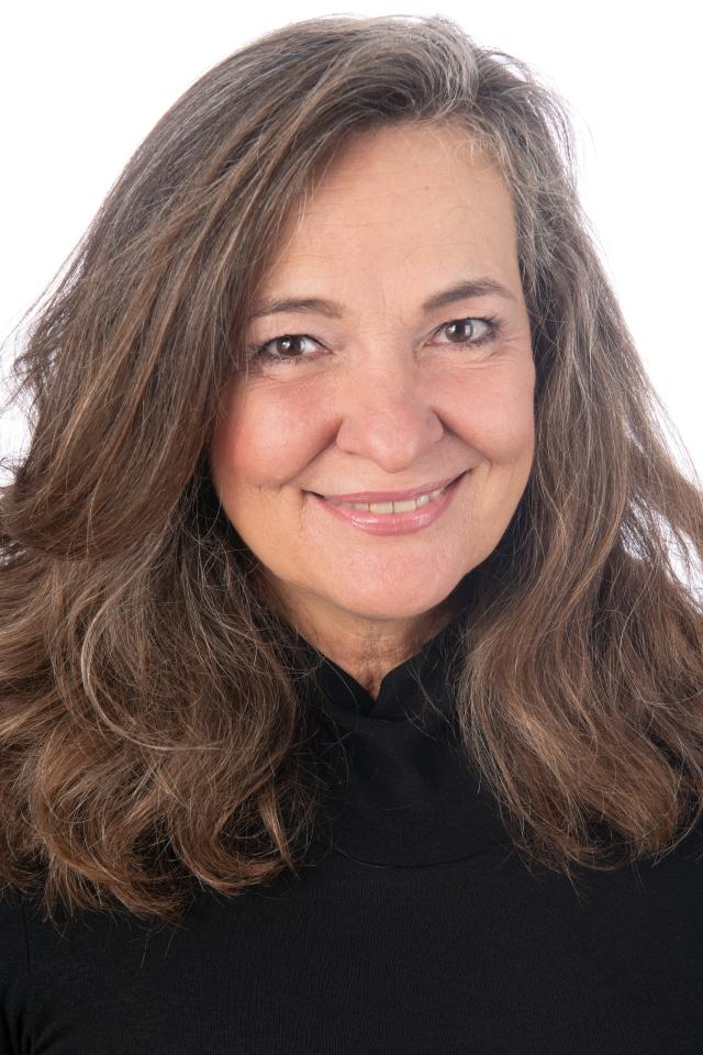 2. Bild von Anna Maria A. aus seiner Sedcard