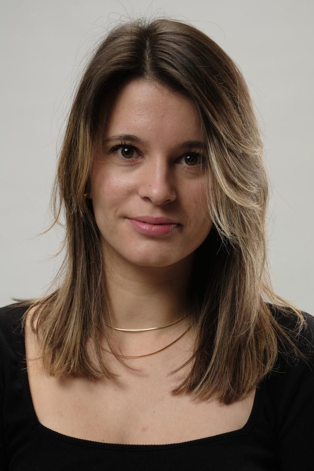 1. Bild von Elisa E. aus seiner Sedcard