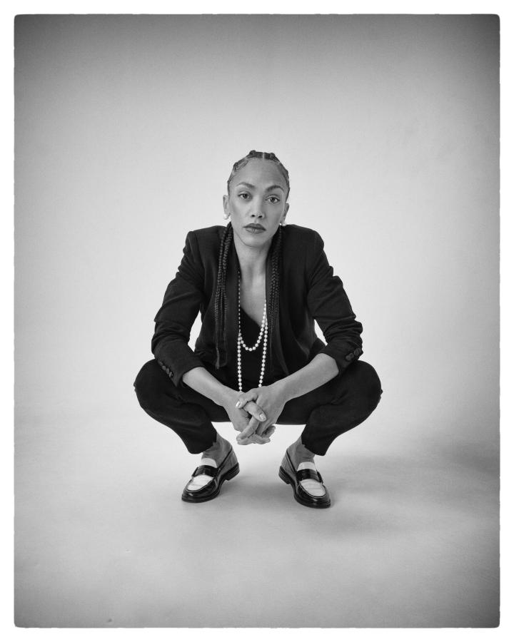 18. Bild von Julie- Denise J. aus seiner Sedcard