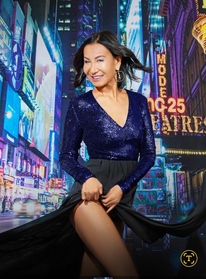 17. Bild von Adilbish  A. aus seiner Sedcard