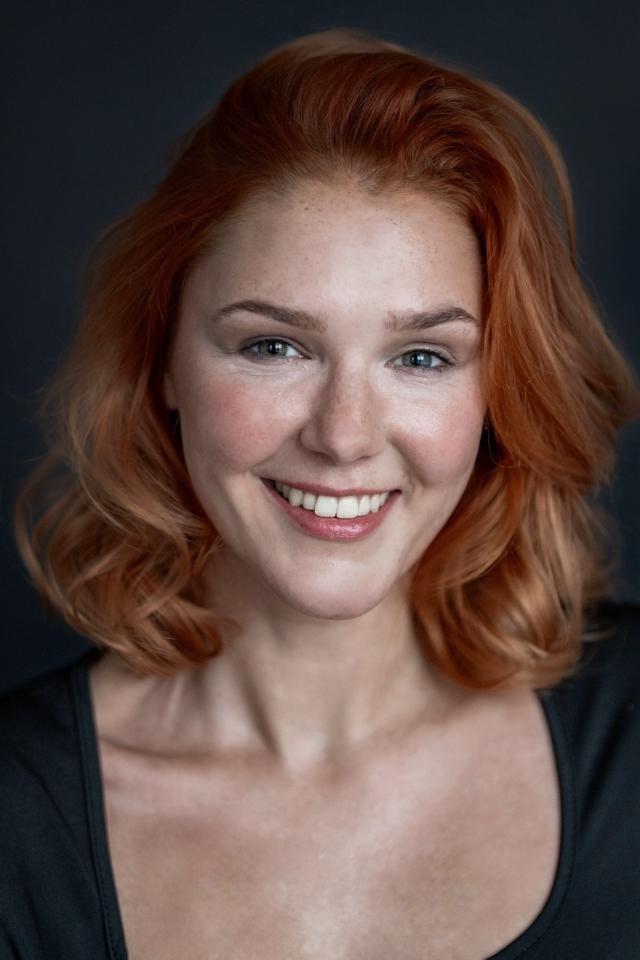 Weibliches Model aus unserer Mainboard Kategorie