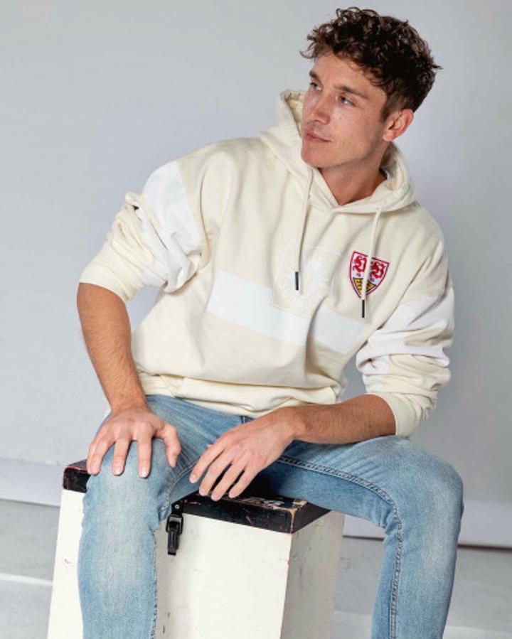 5. Bild von Daniel D. aus seiner Sedcard