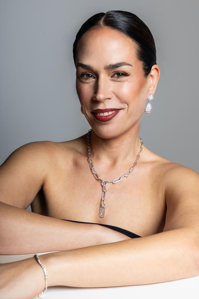 7. Bild von Julia J. aus seiner Sedcard