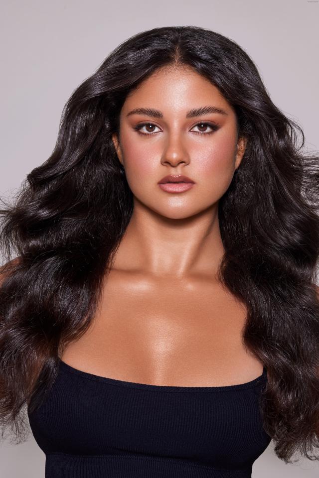 7. Bild von Elisha E. aus seiner Sedcard