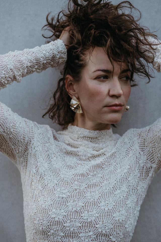 5. Bild von Simona S. aus seiner Sedcard